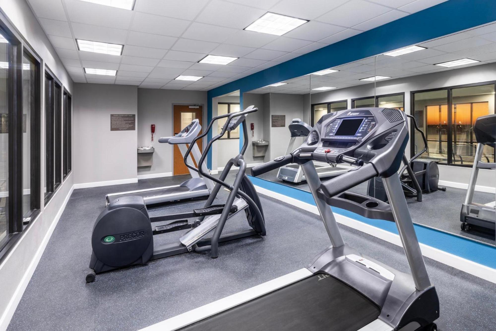 Garner Hotel Virginia Beach North By Ihg Εξωτερικό φωτογραφία