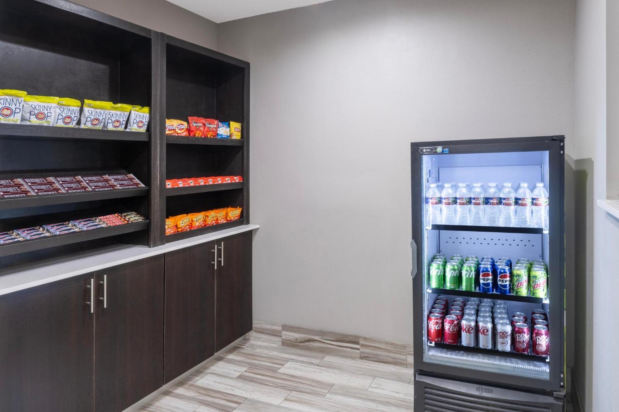 Garner Hotel Virginia Beach North By Ihg Εξωτερικό φωτογραφία